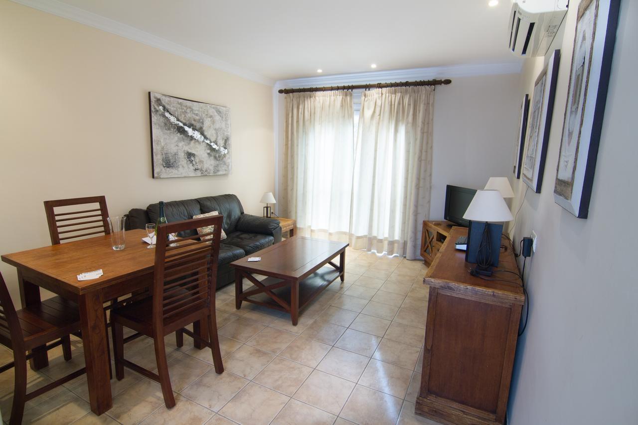 Los Pinos 19 Menyber Nerja Exterior photo