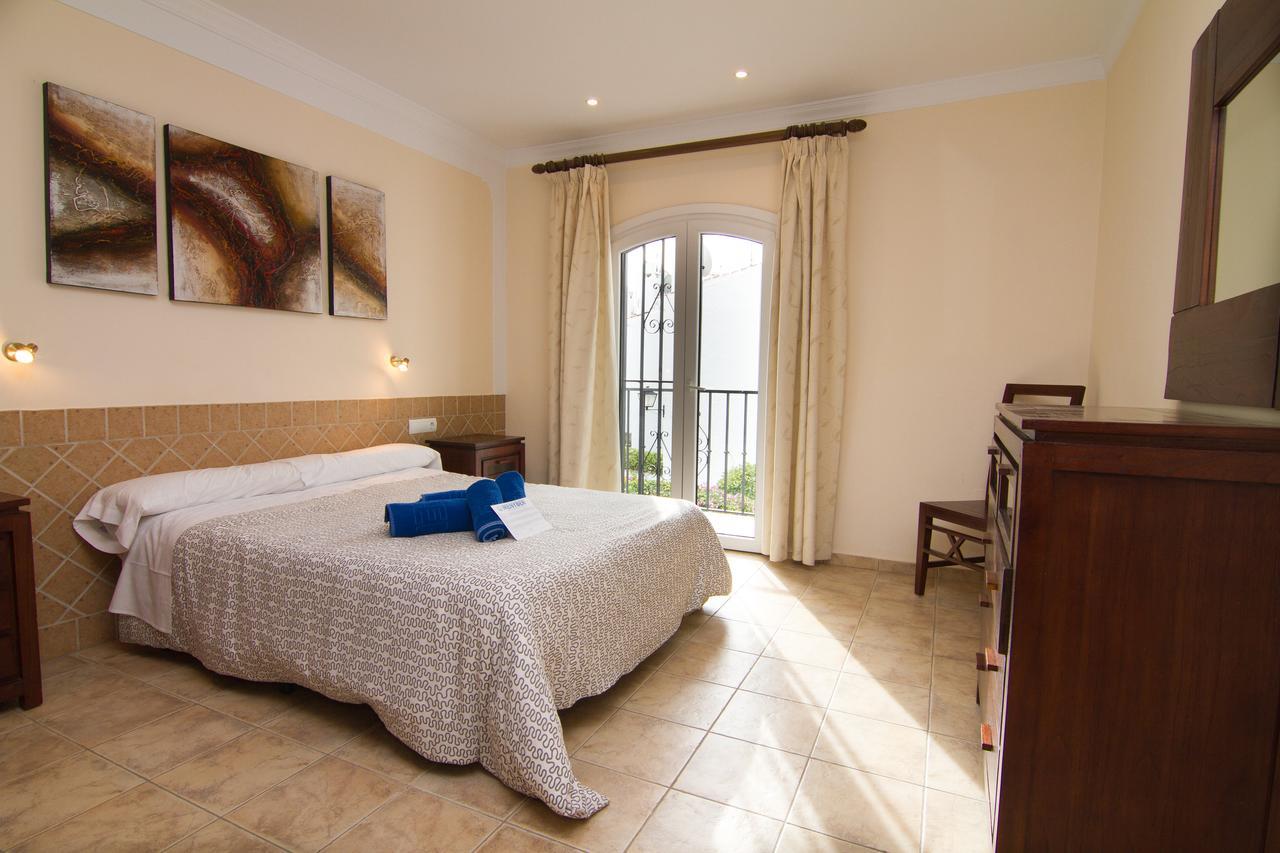 Los Pinos 19 Menyber Nerja Exterior photo